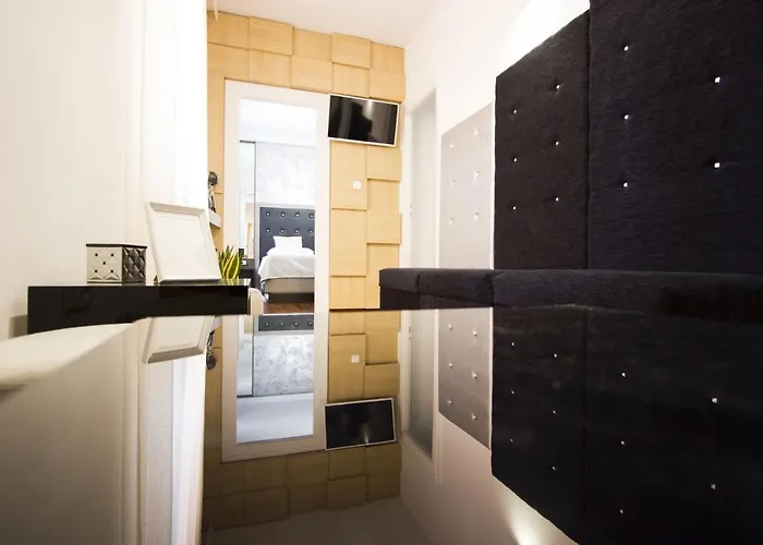 Argentum Luxury アパート *